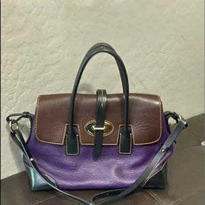 Dooney and Burke purple 👜. Satchel.